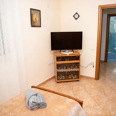 Apartman Roxy's House *