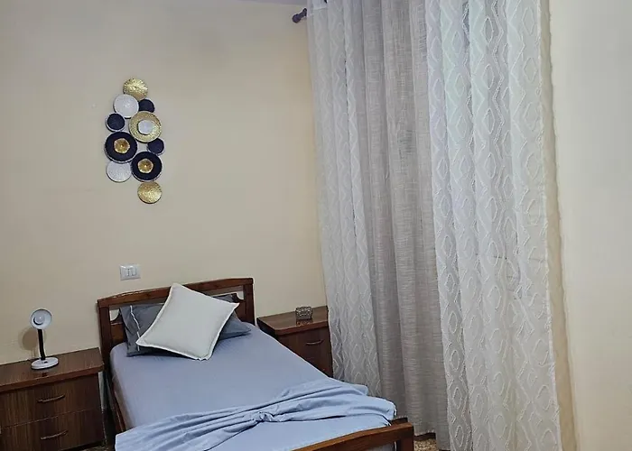 Roxy's House * Vlorë