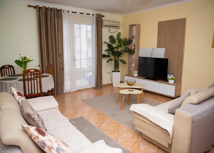 Daire Roxy's House Avlonya